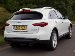 Infiniti FX30d S 2010 года (UK)